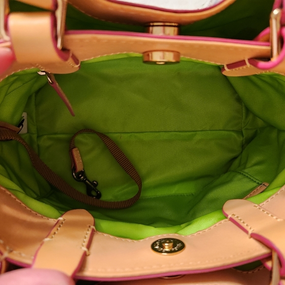Dooney and Bourke disney walk in the park crossbody - Picture 5 of 8